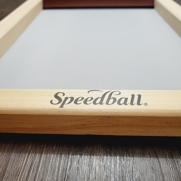Speedball Screen 10"x14" & Squeegee - Picture 1 of 3